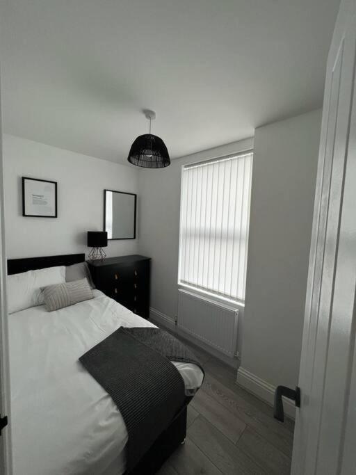 Beautiful Anfield Family Home Liverpool Eksteriør bilde