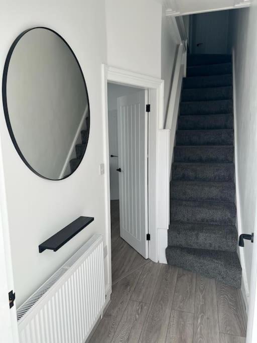 Beautiful Anfield Family Home Liverpool Eksteriør bilde